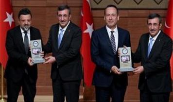 11. Anadolu Medya Ödülleri: TürkMedya iki kategoride zirvenin sahibi