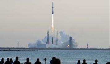 Blue Origin, SpaceX'in denizde roket indirme girişimini patentle engellemeye çalıştı