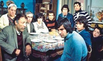 Yeşilçam'ın hafızalara kazınan başyapıtı Bizim Aile televizyon dizisi oluyor