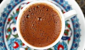 Kahve kalp için zararlı mı? Yeni araştırma ölçülü tüketim için önemli bir ayrıntıya işaret ediyor