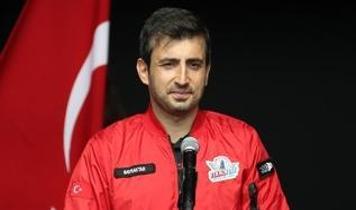 Selçuk Bayraktar'dan TEKNOFEST çağrısı: Mavi Vatan'ın kalbinin attığı yere herkesi bekliyoruz