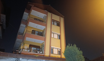 Kocaeli'de 4 katlı bina tedbiren boşaltıldı