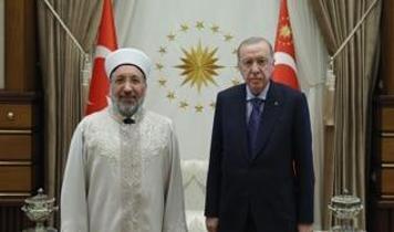 Cumhurbaşkanı Erdoğan, Diyanet İşleri Başkanı Arpaguş'u kabul etti
