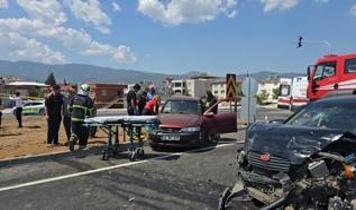 Gaziantep'te meydana gelen trafik kazasında 5 kişi yaralandı