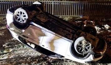 Ümraniyede şarampole devrilen otomobilin sürücüsü hayatını kaybetti