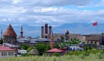 Herkes memleketine dönse Türkiye'nin en kalabalık ili hangisi olurdu?