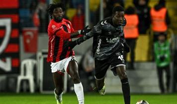 Samsunspor Diabate'yi Suudi Arabistan'a sattı