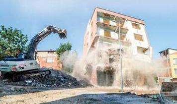 İstanbul'da korkutan rapor: Binaların yarısı çürük! En riskli 4 ilçe belli oldu