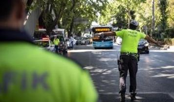 İstanbul'daki bazı yollar trafiğe kapatıldı