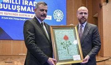 Bakan Çiftçi: Interpol kanalıyla yurt dışına kaçan suçluların peşini bırakmıyoruz
