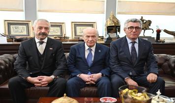 MHP'de gündem olan ziyaret: MHP Genel Başkanı Bahçeli, Sarallar ve Şahinler ailelerini kabul etti