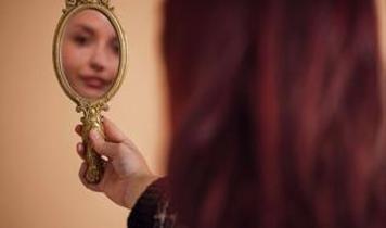 Kendinle konuşmak neden işe yarıyor? Araştırmalar dikkat çekici bir ayrıntıya işaret ediyor