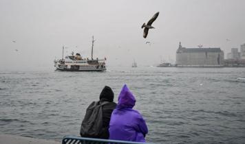İstanbul'da kuvvetli yağış ve fırtına uyarısı