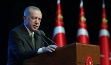 Cumhurbaşkanı Erdoğan vefatının ikinci yılında Recai Kutan'ı andı