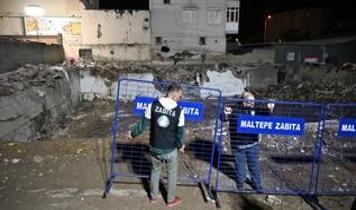Maltepe'de kısmen çöken binanın enkazında çalışmalar tamamlandı