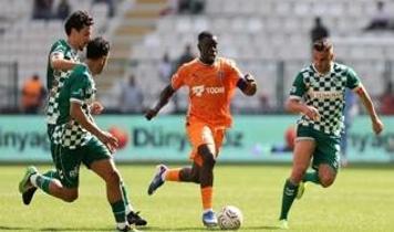TÜMOSAN Konyaspor ile İstanbul Başakşehir berabere kaldı
