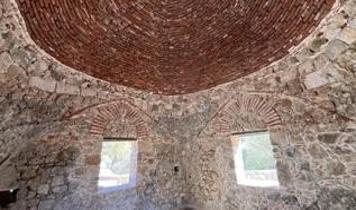 Beçin'deki 700 yıllık Kızılhan yeniden hayat buluyor