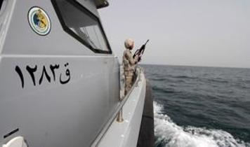 Yemen krizinde yeni safha: Koalisyon güçleri Husilere ait stratejik yakıt depolarını vurdu