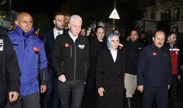 Bakan Göktaş, Ayazağa'da:  Afetzedelerin ihtiyaç ve taleplerini dinledi
