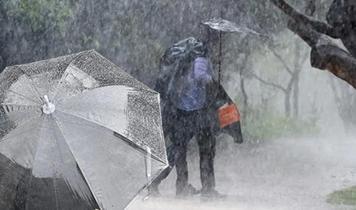 İstanbul'da turuncu kodlu alarm: Kuvvetli yağış ve fırtına saatler içinde etkisini gösterecek