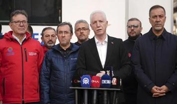 "Kayıp 3 kişiyi arama çalışmaları devam ediyor" İstanbul Valisi Gül: Yıkılması gereken yerler yıkılıyor