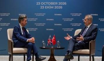 Bakan Fidan'dan diplomatik temaslar! Mevkidaşlarıyla peş peşe görüştü
