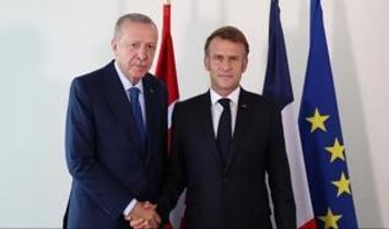 Küresel arenada Türkiye'nin ağırlığı! Başkan Erdoğan'dan Macron'a BM ve COP31 mesajı