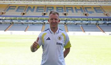 Fenerbahçe'de Dirk Kuyt A Takım teknik sorumlusu olarak atadı!
