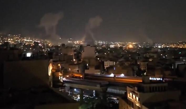 İsrail gece yarısı İran'a saldırı düzenledi! 
