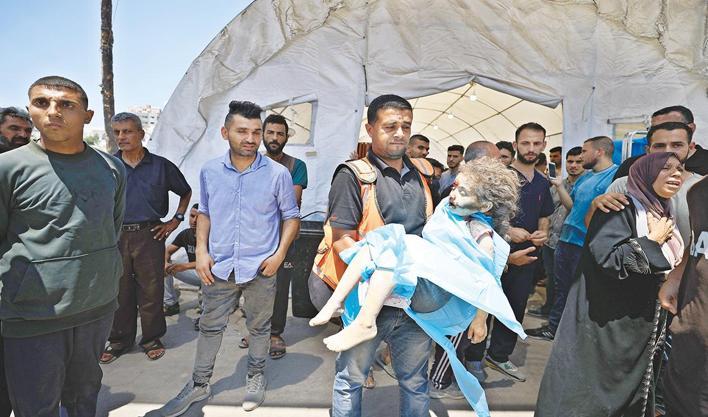 Katil İsrail Gazze'de çadırları bombaladı! Çok sayıda Filistinli şehit oldu