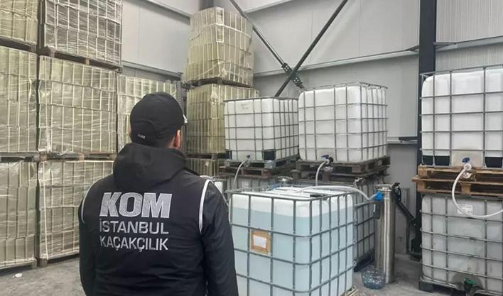 İstanbul'da kaçak içki operasyonunda 3 şüpheli tutuklandı