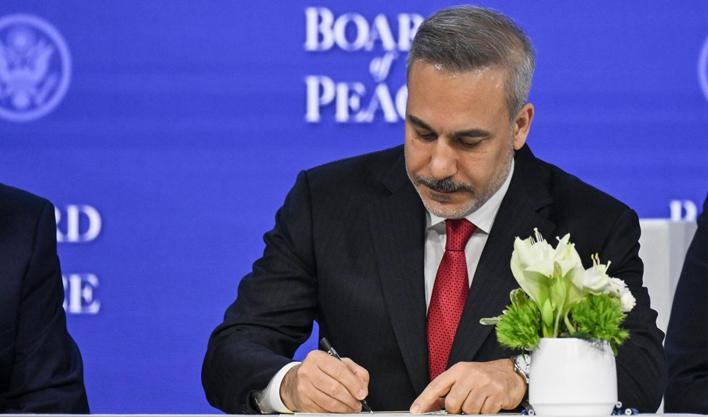 Bakan Fidan'dan Barış Kurulu mesajı... "Gazze'nin ayağa kalkmasına katkı sağlayacak"