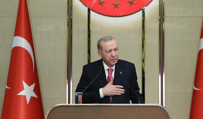 Cumhurbaşkanı Erdoğan: Siyasi hayatım boyunca daima gençlerle yol yürüdüm