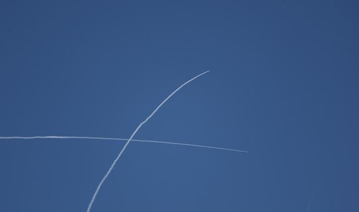 İran ve Lübnan'dan atılan roketler nedeniyle İsrail'in kuzeyinde sirenler çaldı