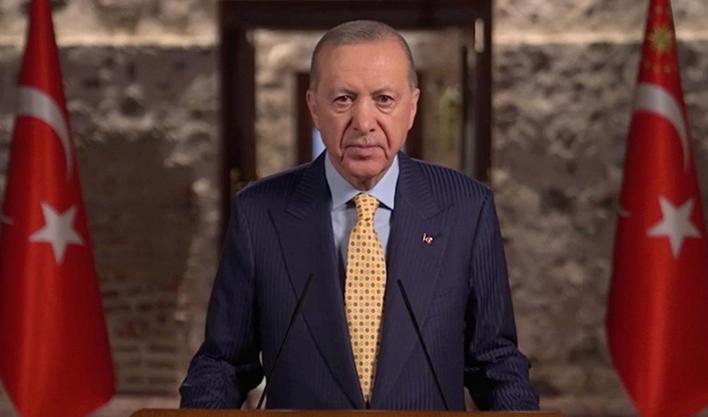 Cumhurbaşkanı Erdoğan: Milletimizin huzur ve güvenliğini tahkim edecek adımları atmaya devam ediyoruz