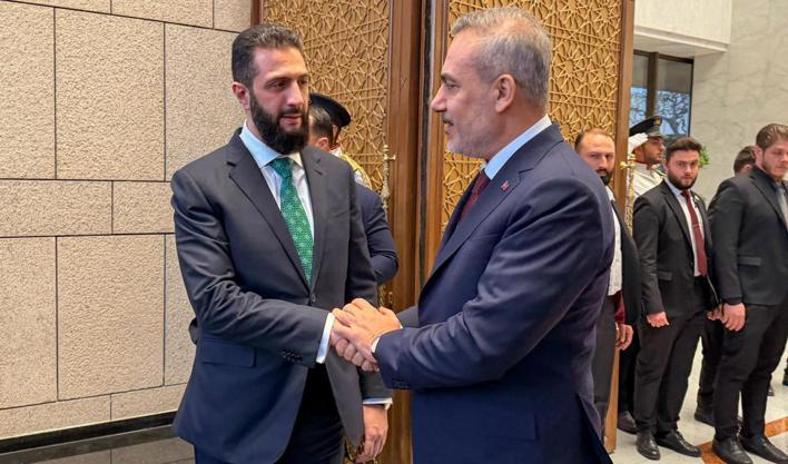 Bakan Fidan'dan yoğun diplomasi: Şara ve Zelenski ile görüştü