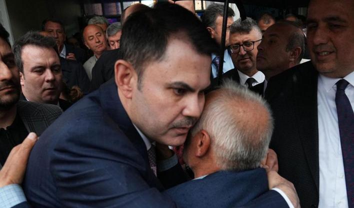 Şehidimizin babasından Bakan Kurum'a anlamlı teşekkür