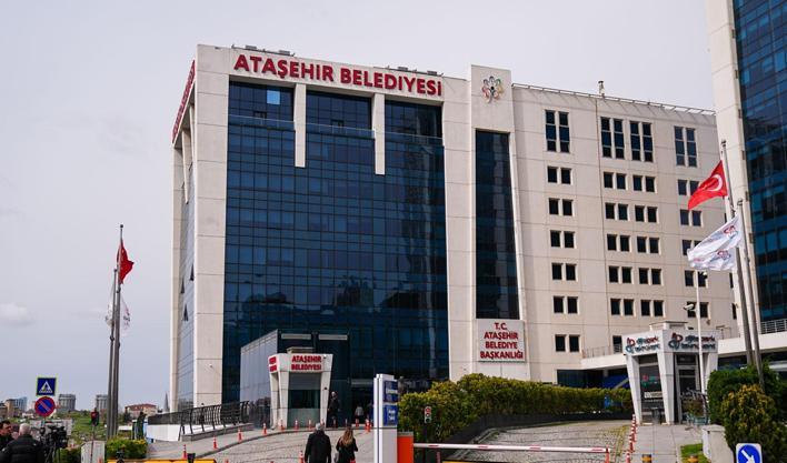 CHP'li Ataşehir Belediyesine yönelik operasyonda 20 şüpheli gözaltına alındı