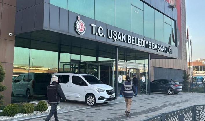 Uşak Belediyesine 2. dalga operasyon: 25 gözaltı