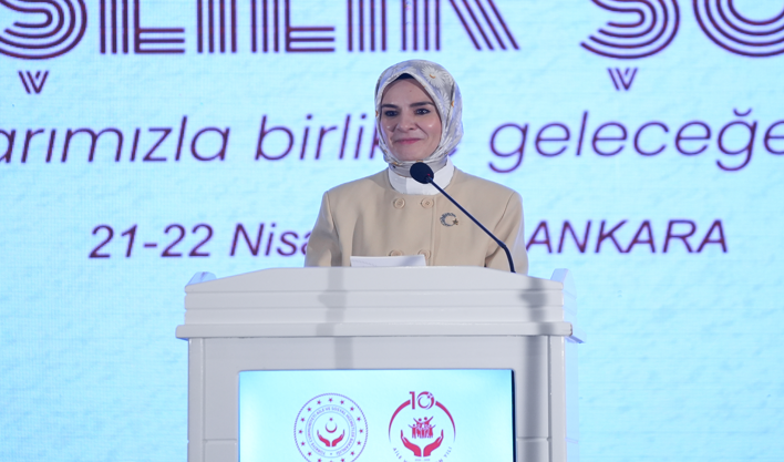 Bakan Göktaş: Yaşlılık Şurası ile ulaşmak istediğimiz amaç 'yaşlı dostu' bir Türkiye modelini hayata geçirmek