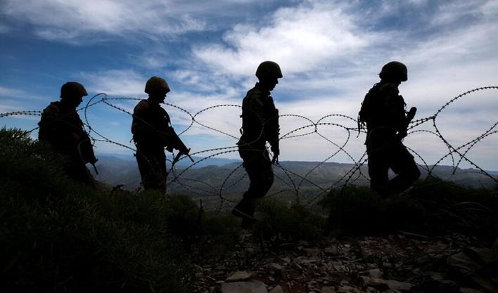 MSB: PKK'lı teröristler teslim olmaya devam ediyor, mağaralar ve sığınaklar imha ediliyor