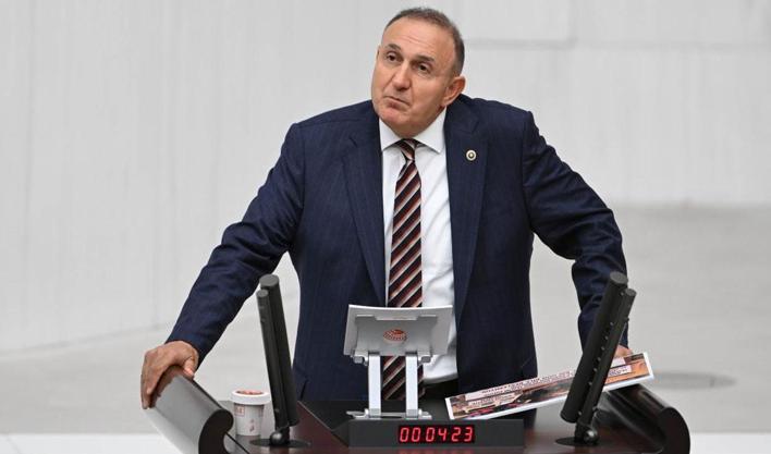 İyi Parti'de bir istifa daha