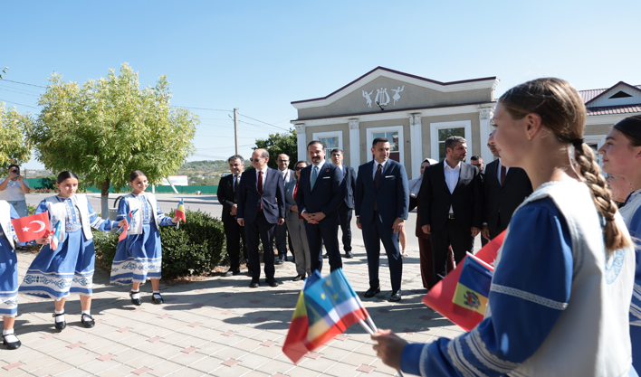 Diploması Türkiye ve Moldova'da geçerli olacak! “Erdoğan Koleji” için tarih verildi