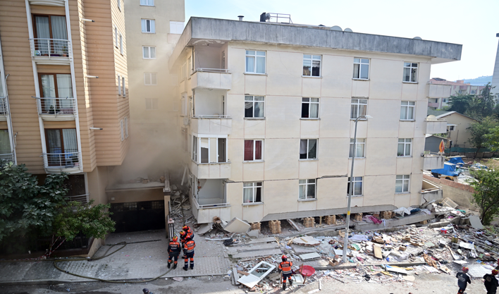Maltepe'de çöken binada ihmal zinciri: Ön bilirkişi raporu ortaya çıktı