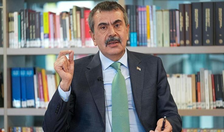 Bakan Tekin'den "27 Nisan e-muhtırası"na ilişkin paylaşım