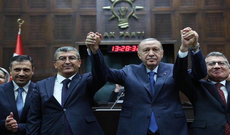 Hasan Ekici, AK Parti'ye katıldı