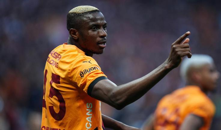 Nijeryalı yıldız Victor Osimhen, Galatasaray'da kalmayı tercih ediyor!