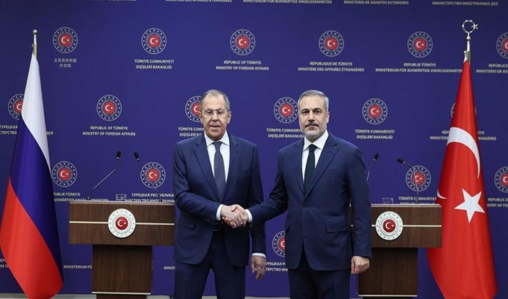 Bakan Fidan, Rus mevkidaşı Lavrov'la İsrail-İran çatışmasına ilişkin görüştü