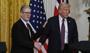 Starmer ve Trump'tan "İran" görüşmesi... Küresel güvenlik için bir risk açıklaması